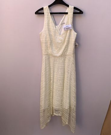Modecrush White Lace Sleeveless Dress