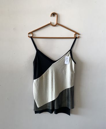 Blouse with Color-Blocked Design