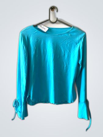 Blue Long-Sleeve Top
