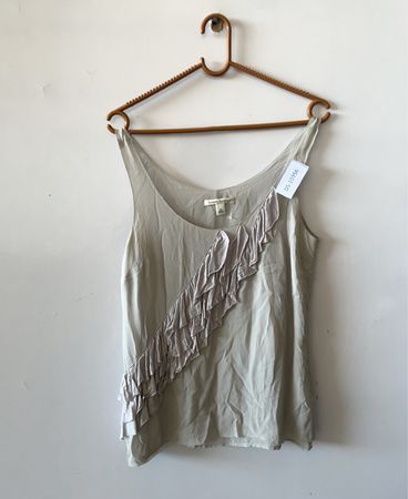 Banana Republic Women's Gray Ruffled Tank Top
