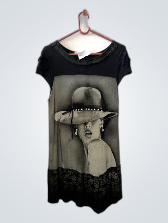 Black Graphic T-Shirt Dress