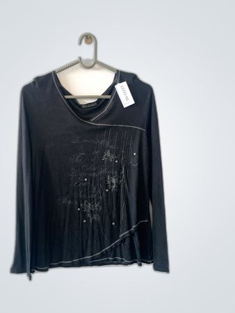 Black Long Sleeve Top
