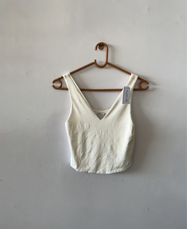 AMISU White Tank Top