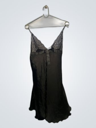 Black Lace Trim Chemise