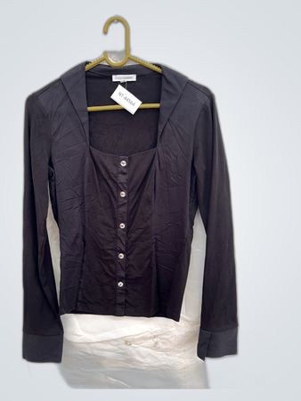 Black Long-Sleeve Top