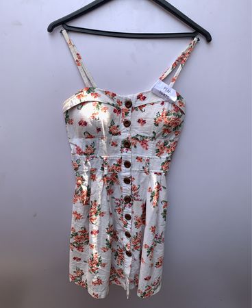 Floral Buttoned Romper
