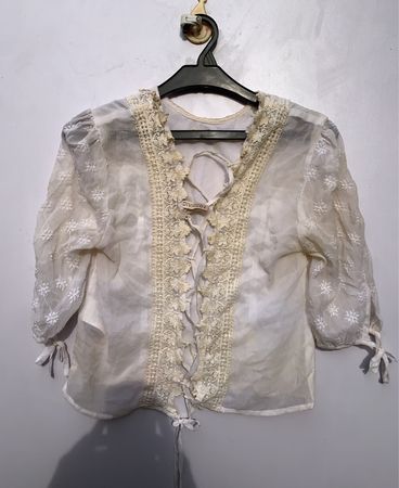 Divided Sheer Lace Blouse