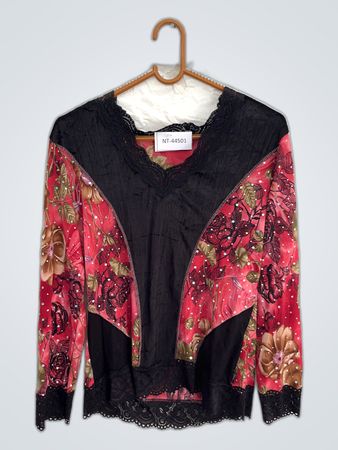 Blouse with Floral Pattern