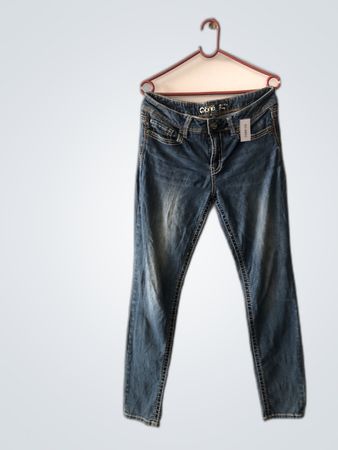 GAP Low Rise Straight Jeans