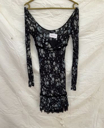 Le Group Basic Printed Sheer Blouse