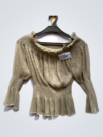 Off-Shoulder Ruffle Blouse