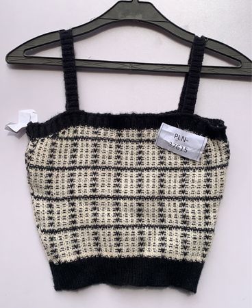 Black and White Checkered Knit Crop Top