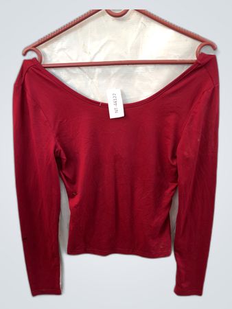 Unbranded Red Off-Shoulder Long Sleeve Top