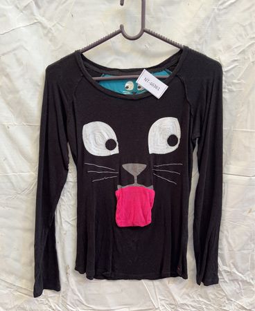 Black Long Sleeve Cat Graphic T-Shirt
