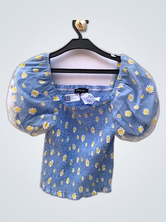 Blue Floral Puff Sleeve Top
