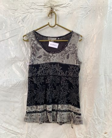 Black and Gray Floral Sleeveless Top