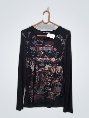 Côte Anglaise Black Graphic Long Sleeve T-Shirt
