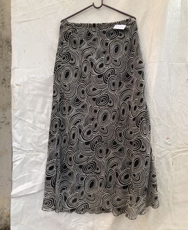 Black and White Swirl Pattern Skirt