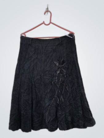 Young Black Pleated Mini Skirt