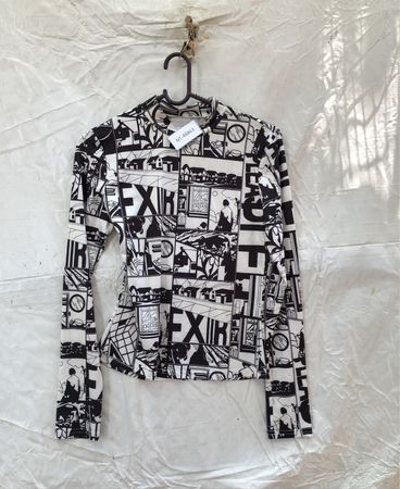 Unbranded Black and White Graphic Long-Sleeve Top