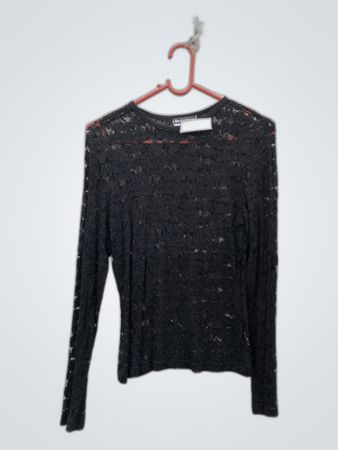 On n'est pas des Black Lace Long Sleeve Top