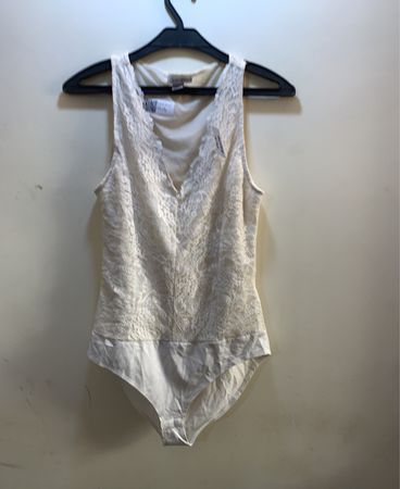 Amisu Lace Bodysuit