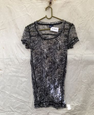 Ceceli Grey Floral Mesh Short Sleeve Top