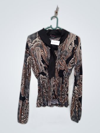 Comady Paisley Print Long Sleeve Blouse