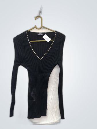 Moda Katarinski Black Rhinestone V-Neck Knit Top