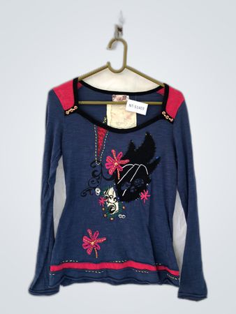 Hot Topic Embroidered Long Sleeve Top