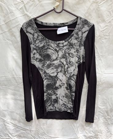 Grey Floral Print Long Sleeve Top