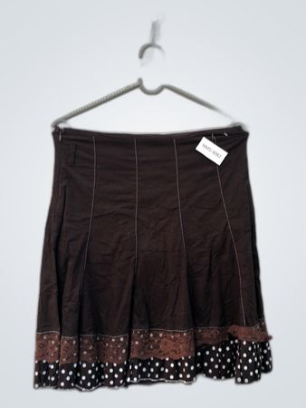 Brown Pleated Mini Skirt with Lace Trim