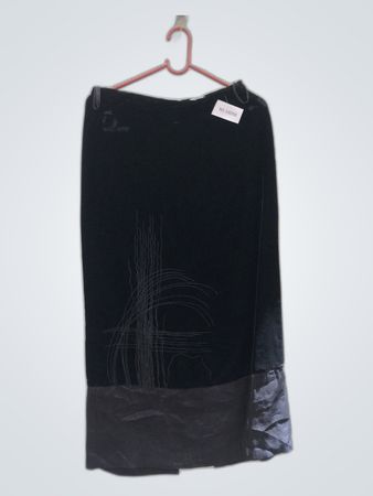 Black Skirt