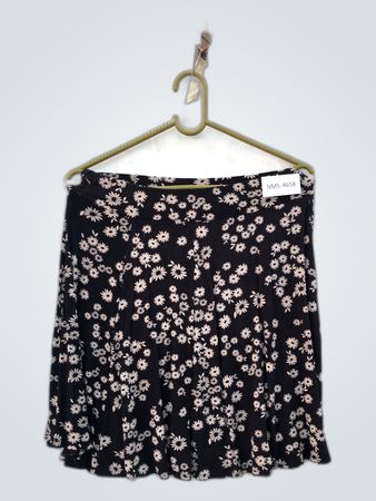 Yessica Black Daisy Print Mini Skirt