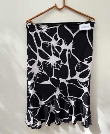 Abstract Web Print Ruffled Mini Skirt