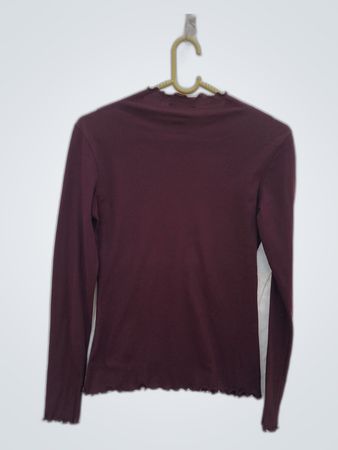 JENNYFER Maroon Long-Sleeve Top