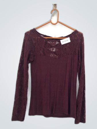Maroon Lace Trim Long Sleeve Top