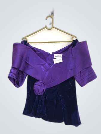 Susan Roselli Purple and Black Velvet Top