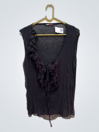 Black Ruffled Top