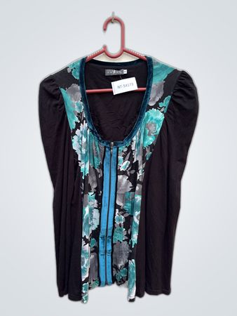 VANGO Floral Long Sleeve Top