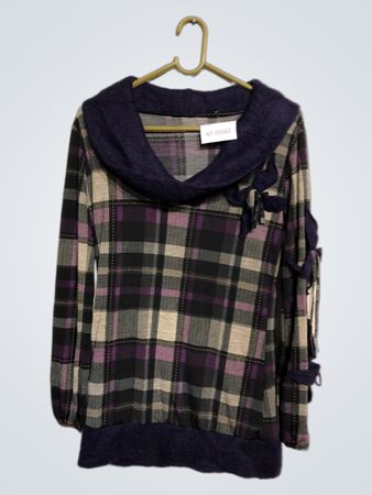 Plaid Hooded Sweater