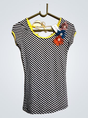 Evarоза Striped Short Sleeve Top