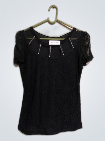 Black Short-Sleeve Top