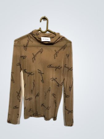 Brown Long Sleeve Top with Beautiful Print