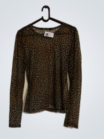 Leopard Print Long Sleeve Shirt