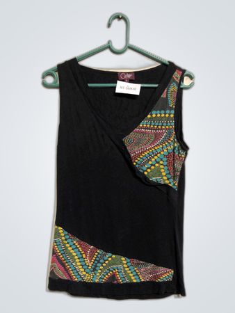 Cline Black Multicolor Geometric Print Sleeveless Top