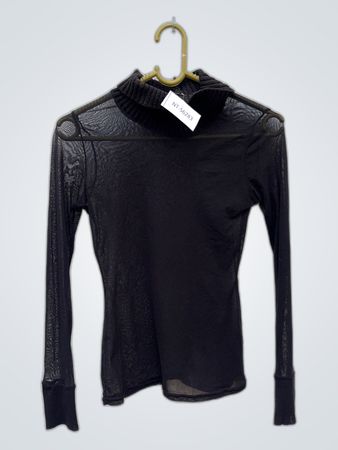 Black Long-Sleeve Top