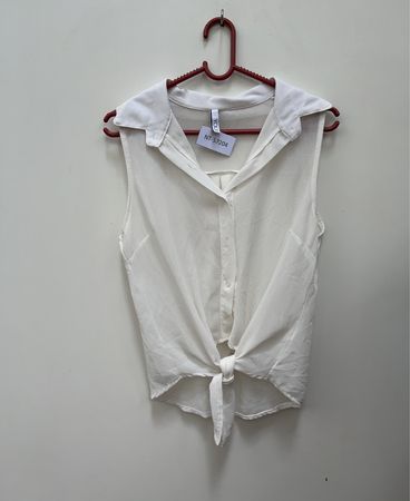 White Sleeveless Top