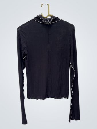 Long Sleeve Zippered Top