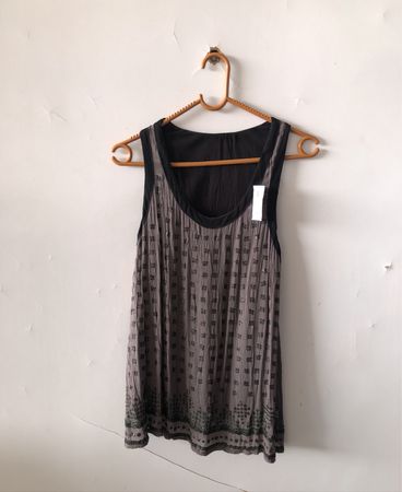Gray and Black Sleeveless Dress